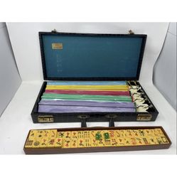 Cardinal Vintage Mah Jongg Set 93 Butterscotch Bakelite Catalin tiles 5 Racks