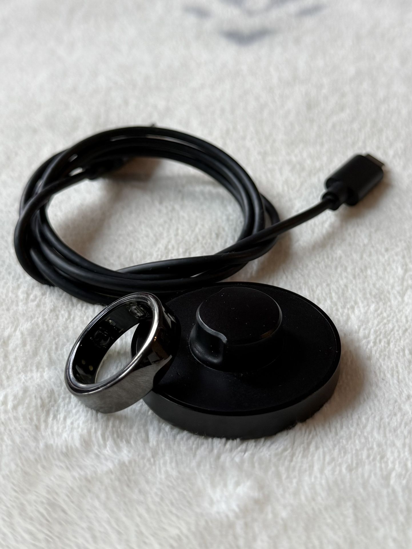 Oura Ring Generation 3 – Size 12 – Black Glossy – $100 – Redmond, WA