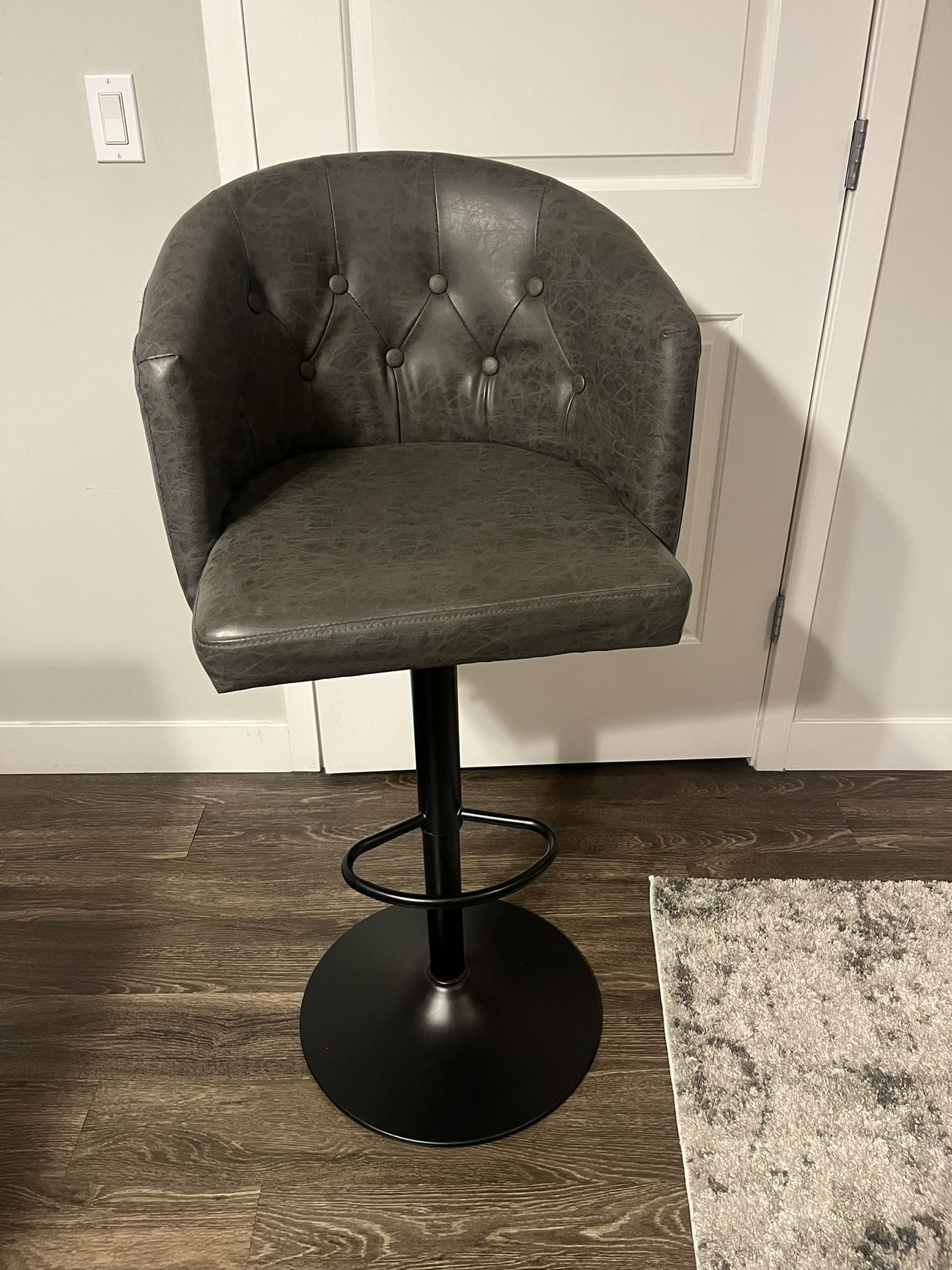 Set of 2 Modern Swivel Bar Stools