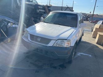 2000 Honda CRV 74000 miles 2 Wheel Dr. original parts