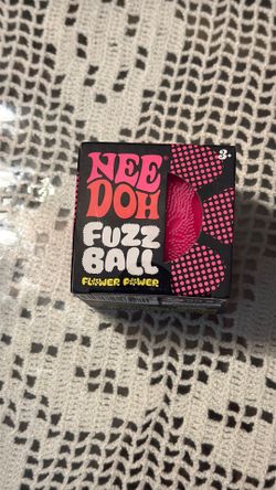 NEEDOH Fuzz Ball