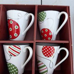 Lenox Set Of 4 Merry And Bright Mugs 
