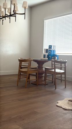 Round table