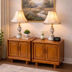 2 Vintage Nightstands