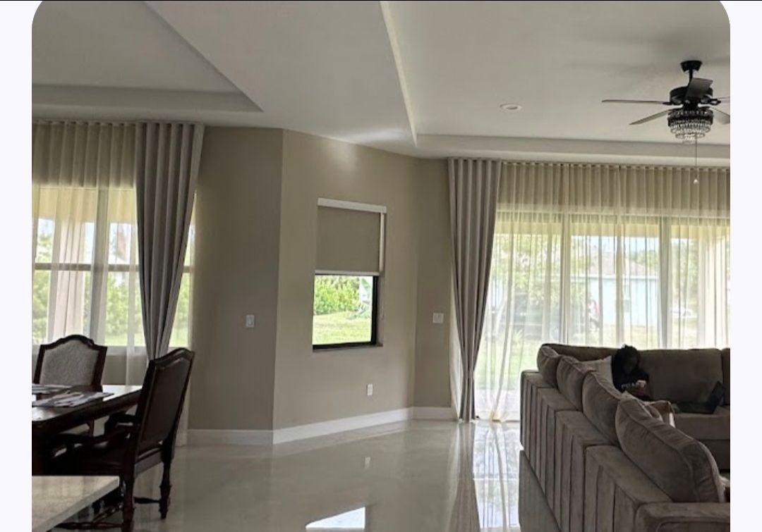 curtains in ripplefold diferents fabrics and color