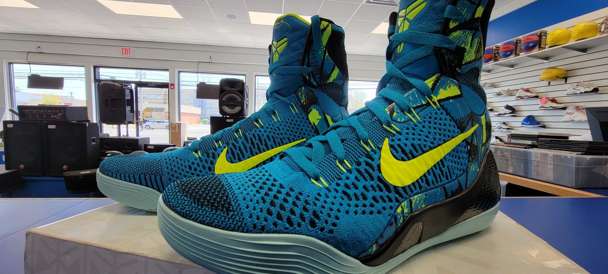 Nike Sneaker Kobe IX Elite "Perspective " Size 10.5