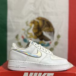 Size 8-Nike wmns air force 1 low white iridescent