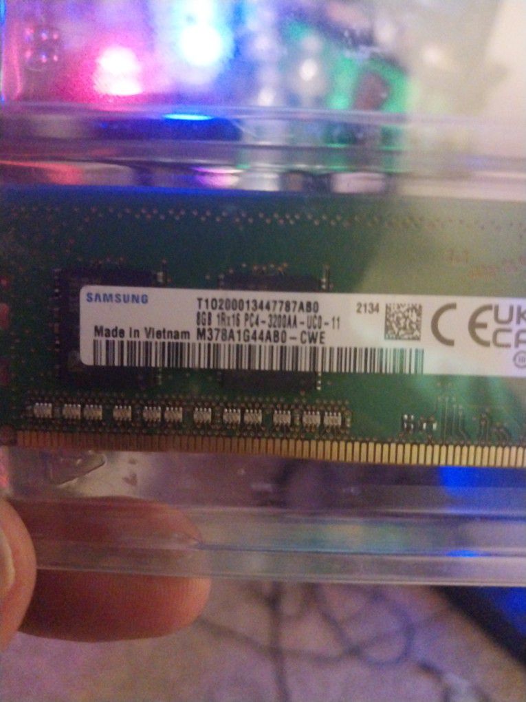 8GB RAM Stick