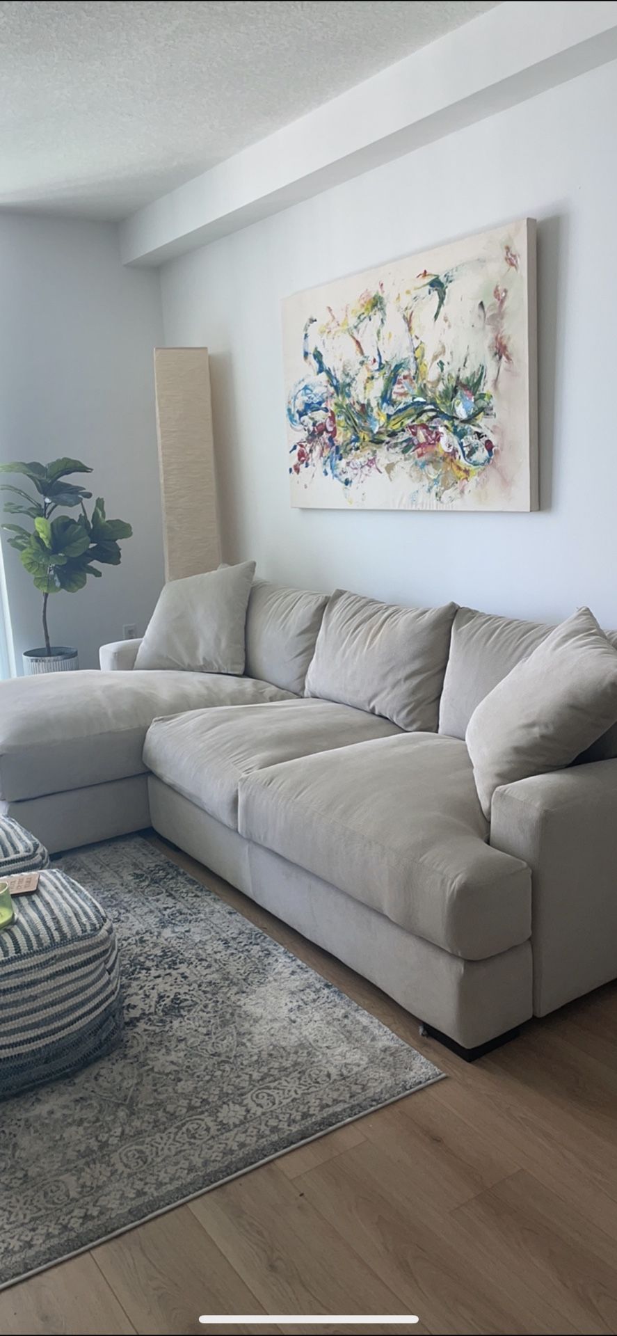Rhyder Sectional Couch