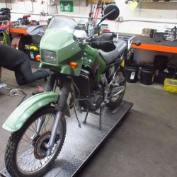 PARTED OUT - 2000 97-07 Kawasaki KLR650 KL650 - Motorcycle parts - 057320