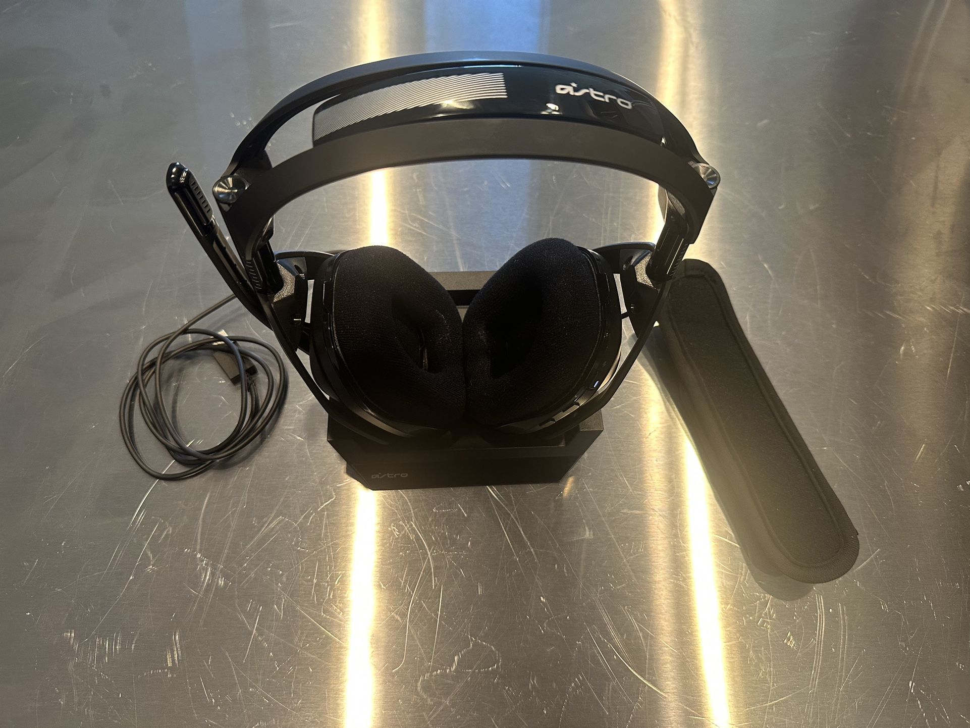Astro A50 gen 4 Wireless Gaming Headset