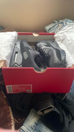 Nike Air Max 90 Triple Black Sneakers
