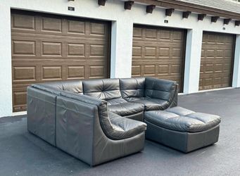 Sofa/Couch Sectional - Gray - Modular - Delivery Available 🚛
