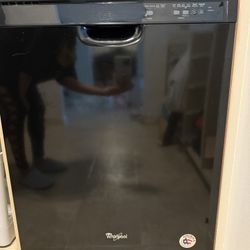 Whirlpool Dishwasher