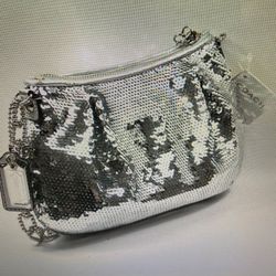COACH Poppy Handbag Silver for Sale in San Diego CA OfferUp