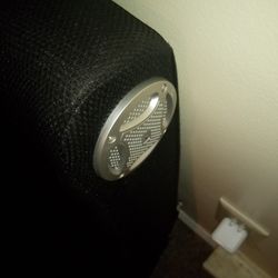 Foldable Gaming Chair Very Comfy Used There's Speakers That Connect Also 