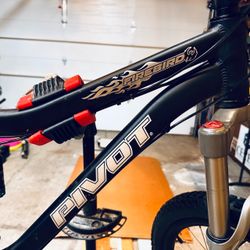 Pivot Firebird Mountain Bike