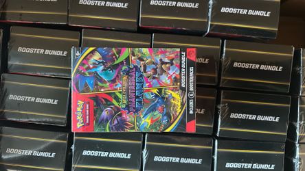 Pokémon Mega Evolution Phantasmal Flames Booster Bundle