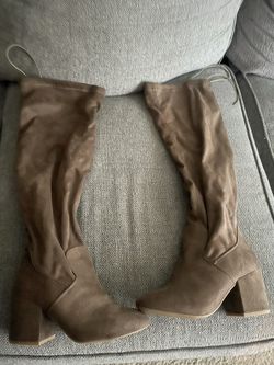 Fashion nova Boots