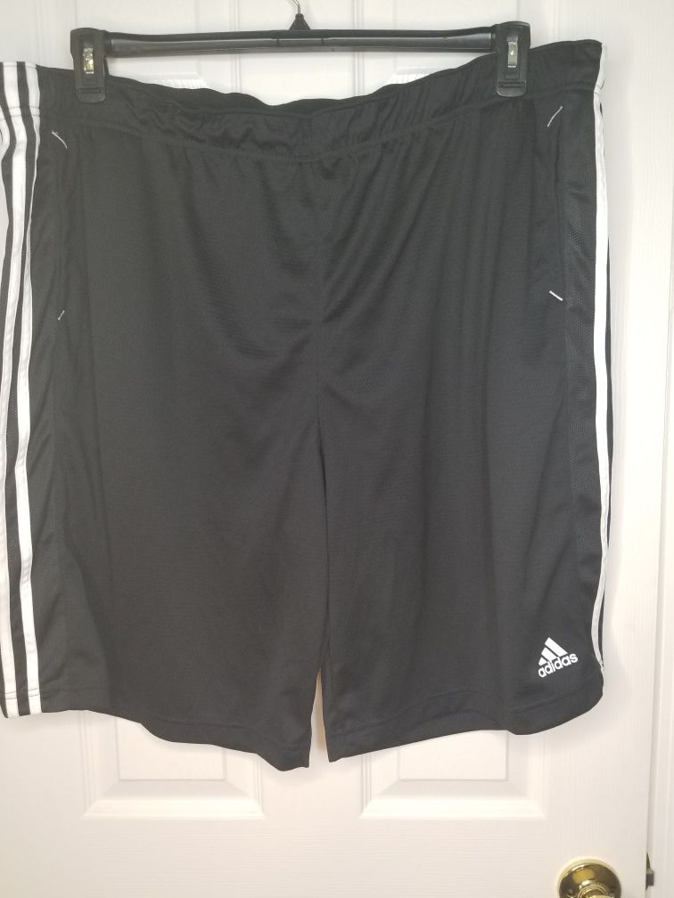 3 XLT basketball shorts