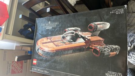 Lego Luke sandspeeder