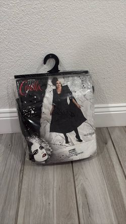 Cruella costume