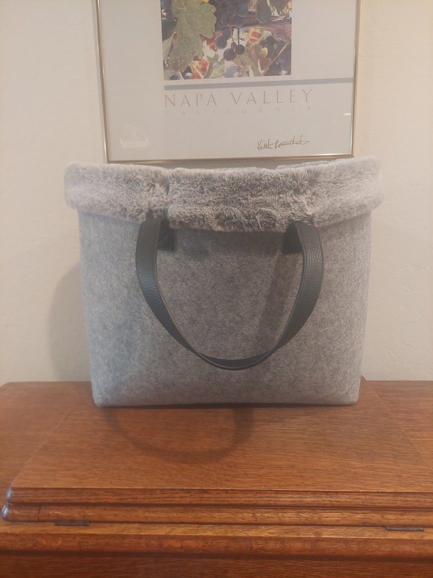 Barnes&Noble Women's Tote