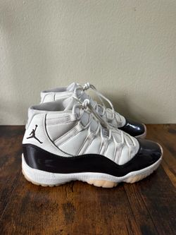 Jordan 11 Neapolitan Size 8 Men’s