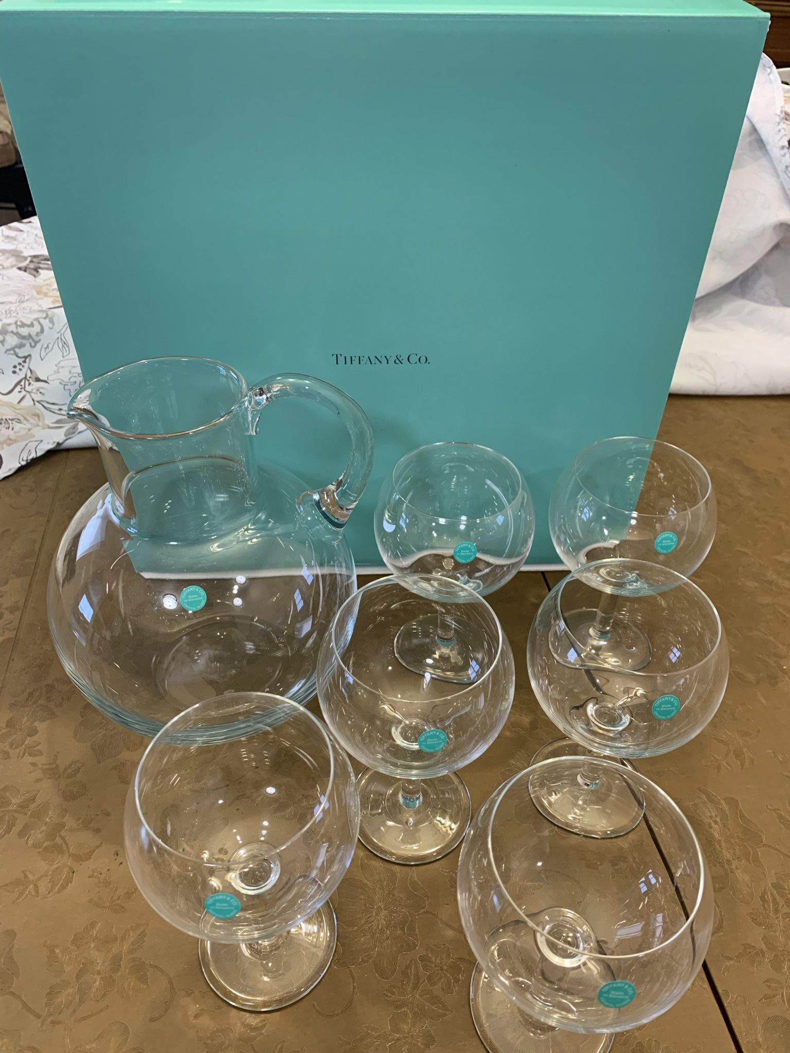 Tiffany & Co Set . Brand NEW- Tiffany and co Refresher Pitcher Glass Set