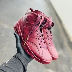 Retro Air Jordan 6 Maroon Size 11.5 M