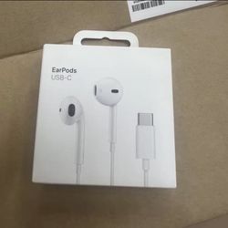 USB-c wired earphones