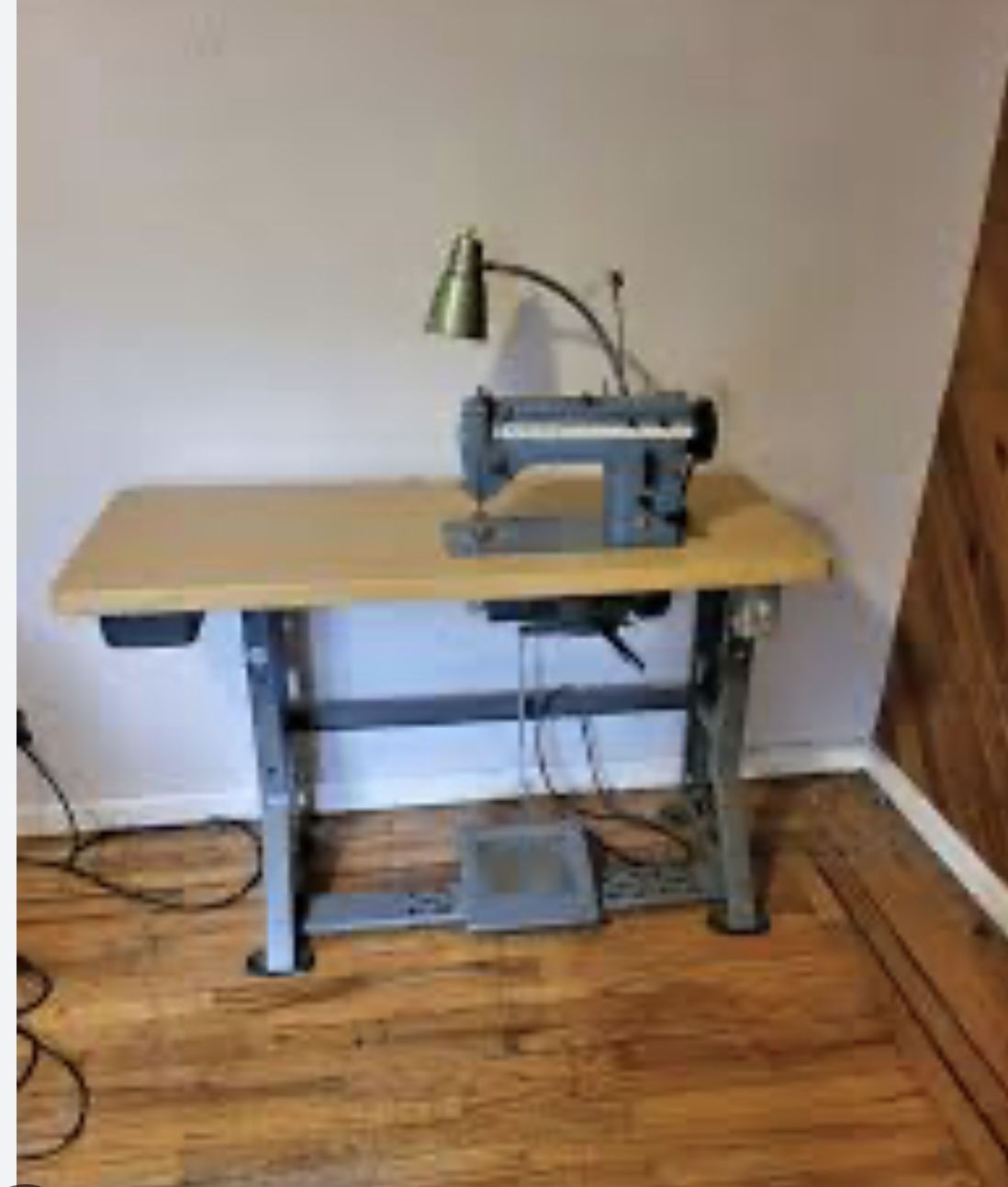 Singer industrial sewing Machine