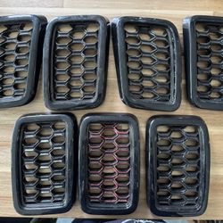 JEEP: Cherokee, Honeycomb Grill Plates, 2017-2024, set of 7 for grill