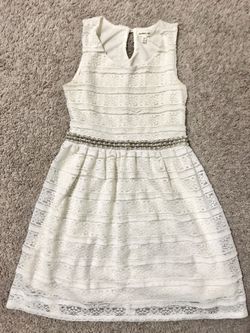Girls’ dress
