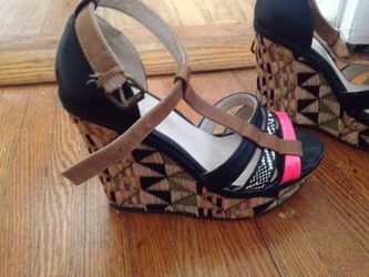 Aldo wedges