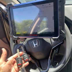 Car Key / Remote Fob / Keyless System / Smart Key 