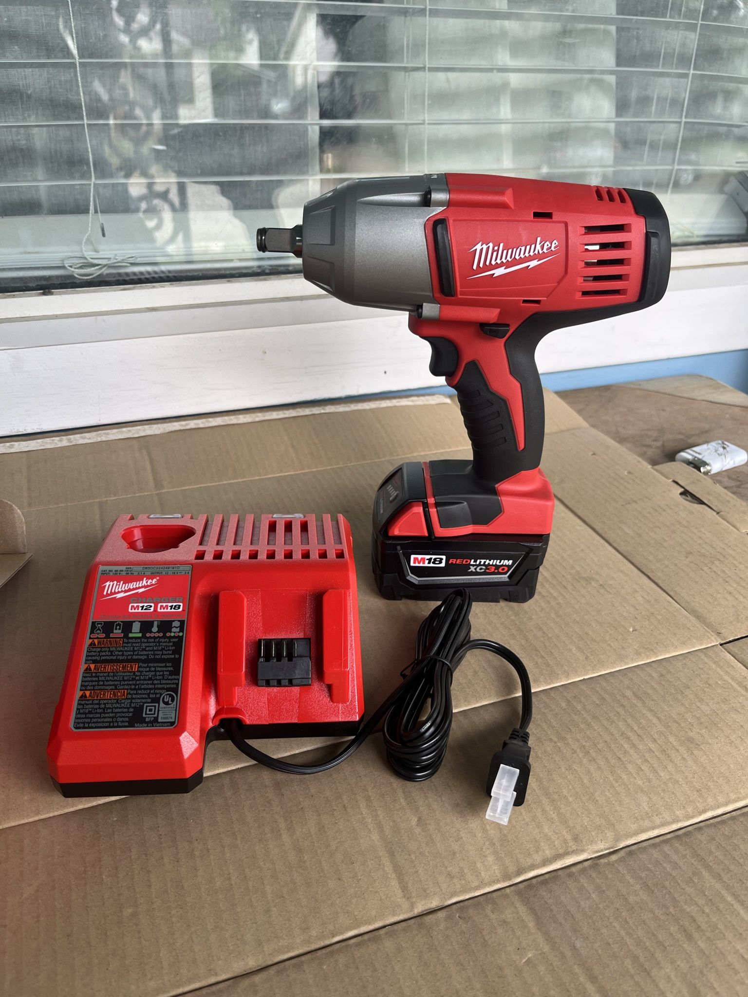 Milwaukee M18 Impact Wrench Kit 1/2