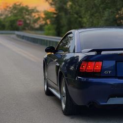 2004 Ford Mustang
