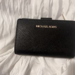 michael kors wallet