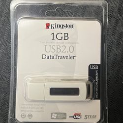 NEW - Kingston 1GB USB 2.0 Data Traveler