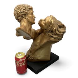 ⭕️  Austin Sculpture “Desire” by S. Romo — 16”