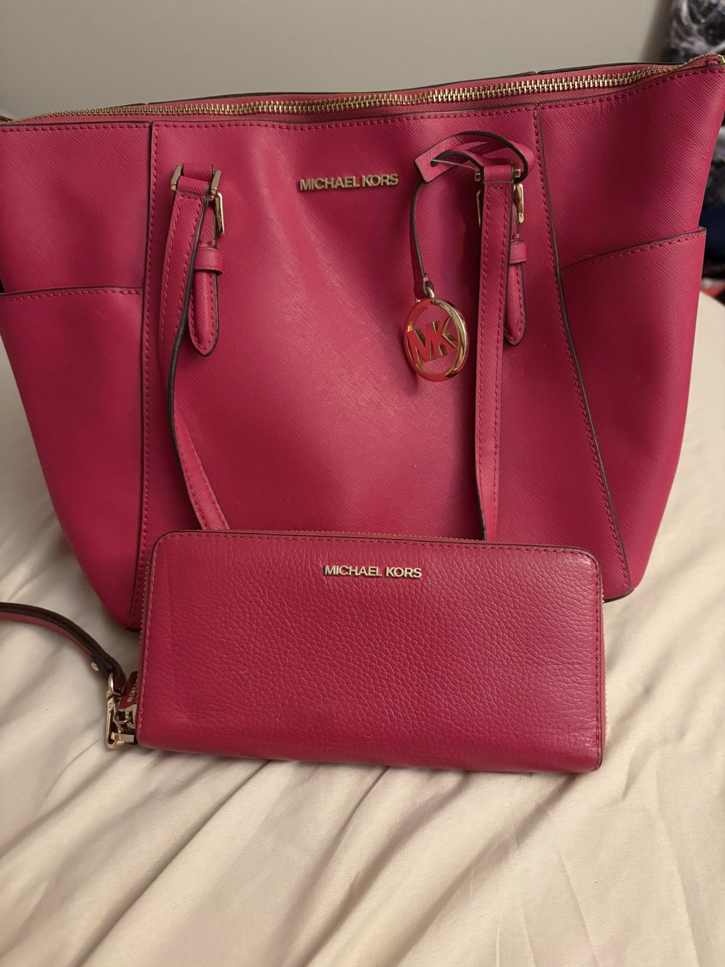 Michael Kors Purse And Wallet Bundle