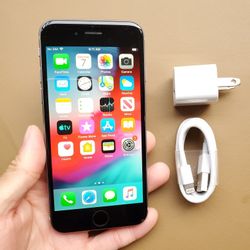 iPhone 6 - UNLOCKED - Like New  