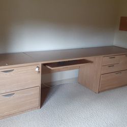 Delivery Available Office Desk / Dresser