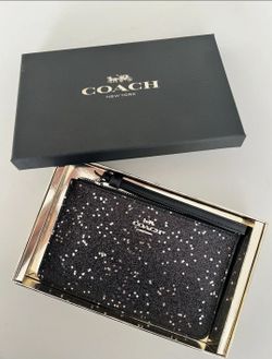 New Coach Sparkly Wrestle