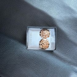 Gold Nuggets 