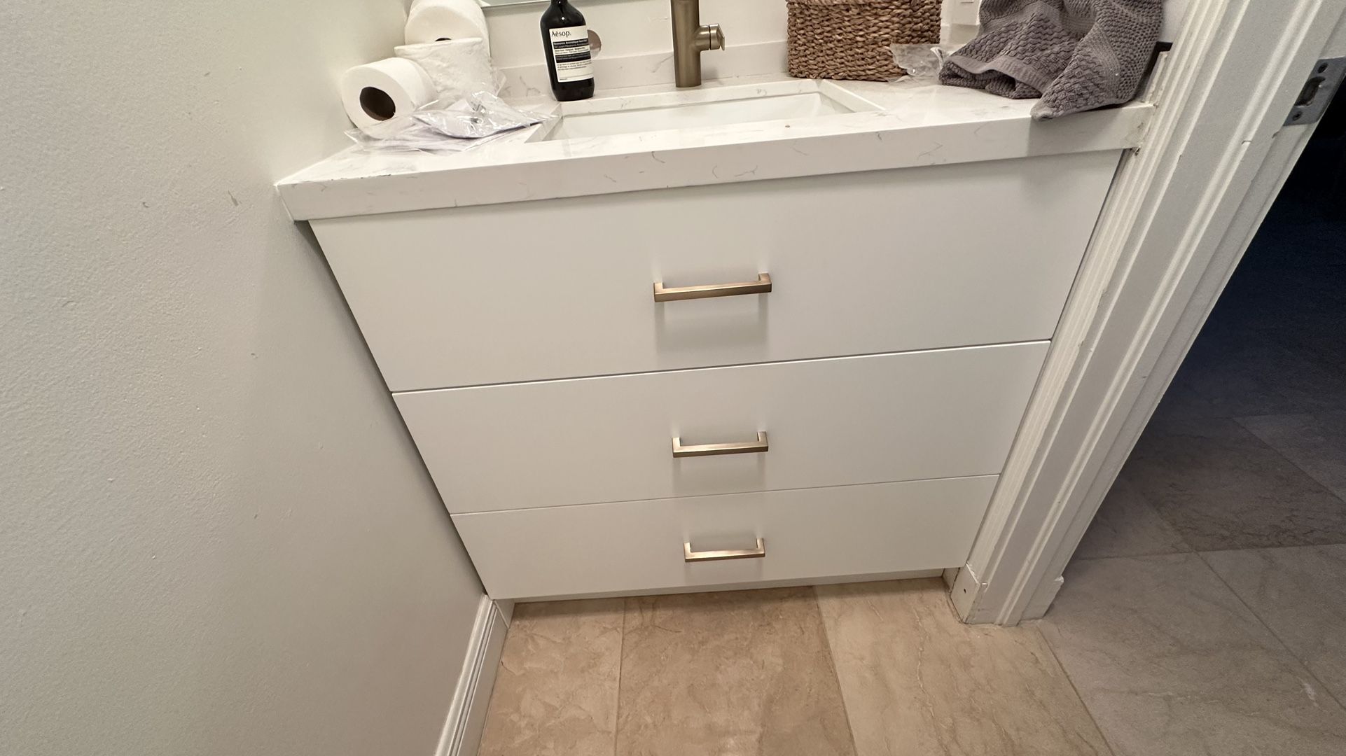 Bathroom Vanity 