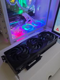 NVIDIA RTX 5070 12GB GRAPHICS CARD