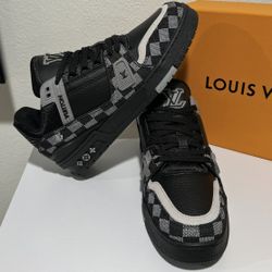 New LV Men’s Shoes.