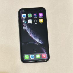 Apple iPhone XR  64Gb Factory Unlocked 